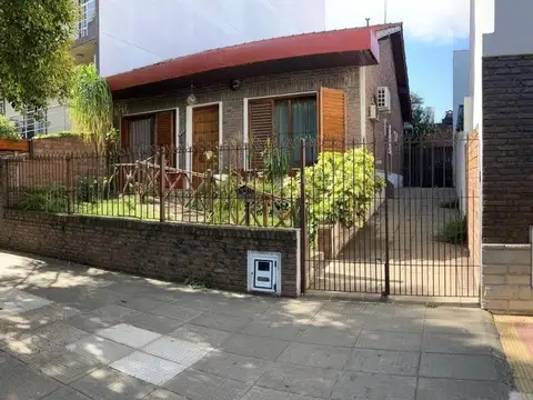Carlos Pellegrini Moron 900