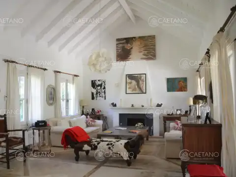 Casa en Venta de 4 dormitorios