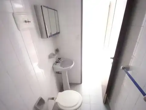 Depto Tipo Casa 2 ambientes con 1 baño