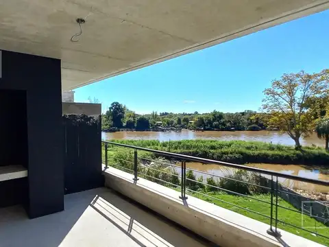 Departamento en Venta en Albanueva, USD 490.000