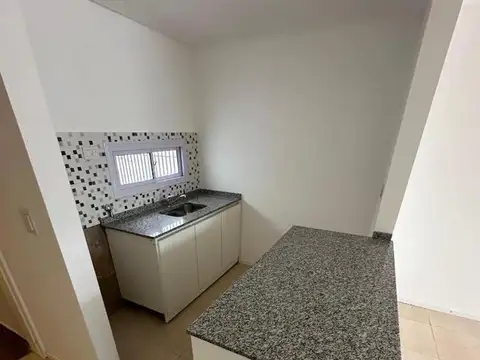 Departamento en Venta en Granadero Baigorria, USD 45.000