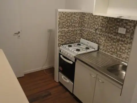 Depto Tipo Casa en Alquiler en Boca, $ 400.000