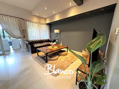 Casa 4 ambientes con 3 baños