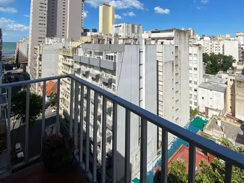 VENTA. DEPTO 2 AMB. CON DEPENDENCIA A LA CALLE. SARMIENTO Y BROWN. MAR DEL PLATA