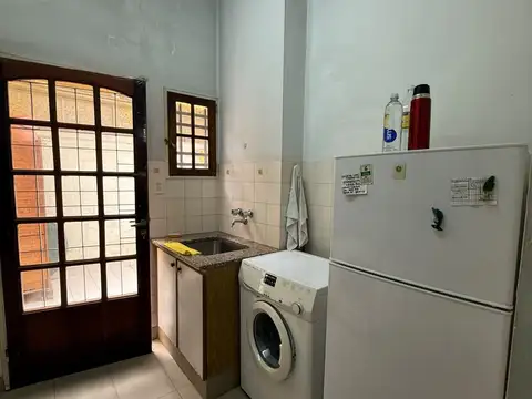 Depto Tipo Casa en Venta 50 años