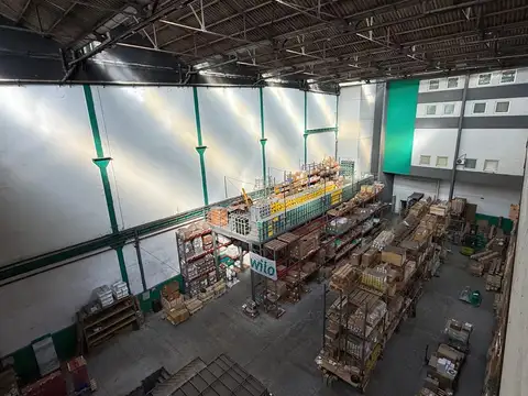 Galpon en Venta 71  mts Fondo