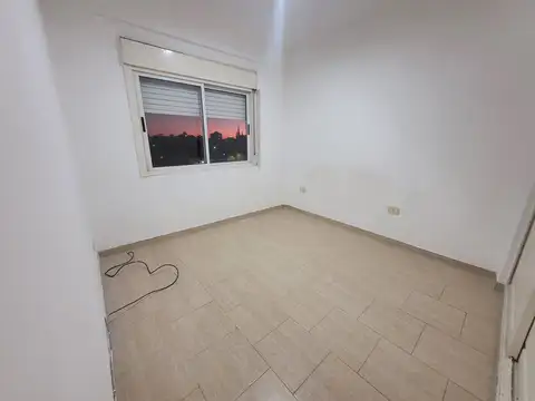 Departamento en Alquiler en Villa Saenz Peña, $ 550.000