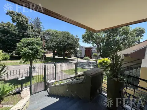 Casa en Venta en Bernal, USD 190.000