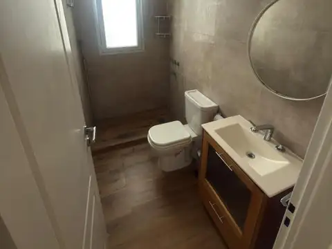 Casa 3 ambientes con 2 baños