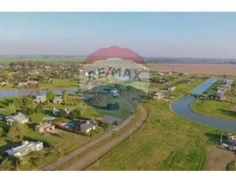 Terreno en Venta en Oliveros, USD 25.000