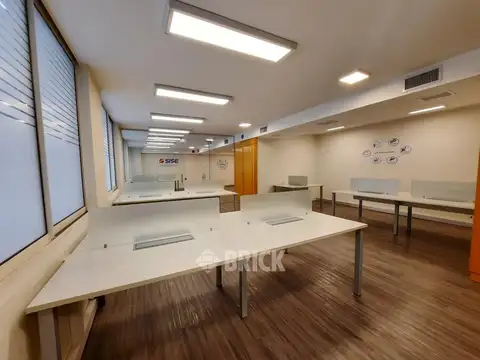 AV. CORRIENTES AL 1300 2°