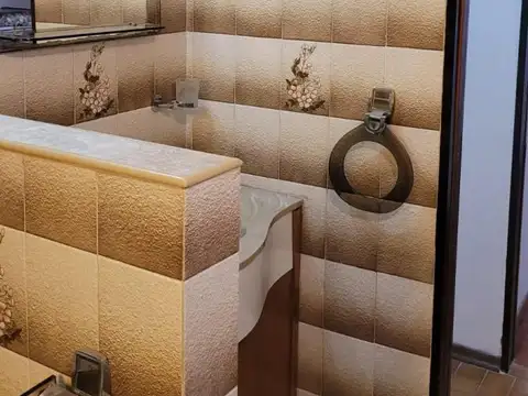 Depto Tipo Casa en Alquiler al Sureste
