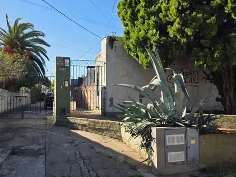 Ph tipo casa con cochera apto credito, Ubicado en Garona 1400, Lomas de Zamora