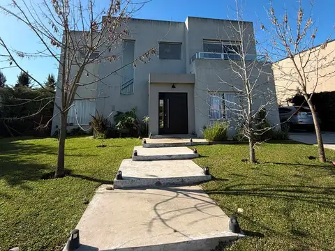 Casa en Alquiler Temporal de 3 dormitorios