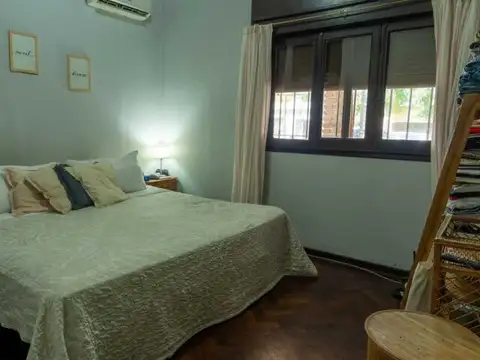 Depto Tipo Casa 4 ambientes con 2 baños