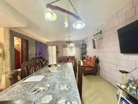 CASA TIPO DUPLEX EN VENTA  WILDE