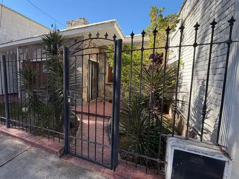casa centro Rivadavia