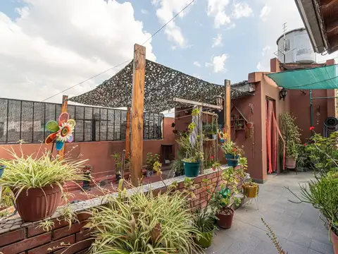 VENTA/PERMUTA MULTIFAMILIAR 5 AMB EN RAMOS MEJIA