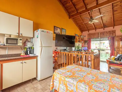 Depto Tipo Casa en Venta de 5 ambientes