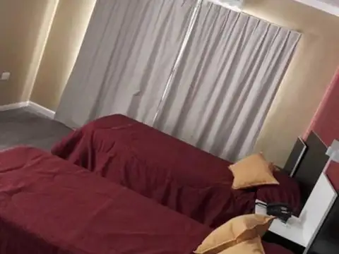 Av Fortunato De La Plaza 1800