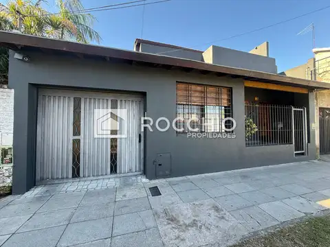 Casa en venta 5 ambientes J.L Suarez
