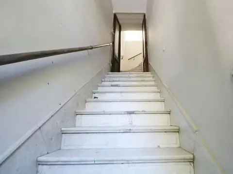 Depto Tipo Casa 4 ambientes con 1 baño