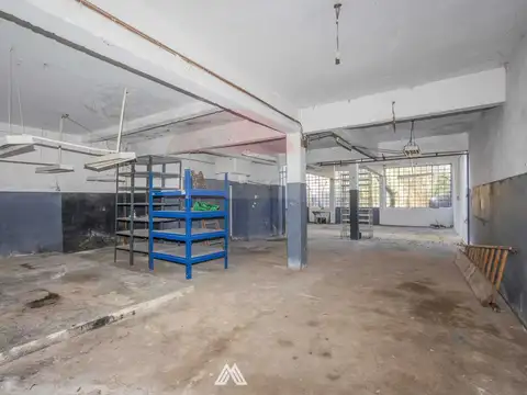 ALQUILER DEPÓSITO DE 162 M2 EN PARQUE BATLLE/BUCEO