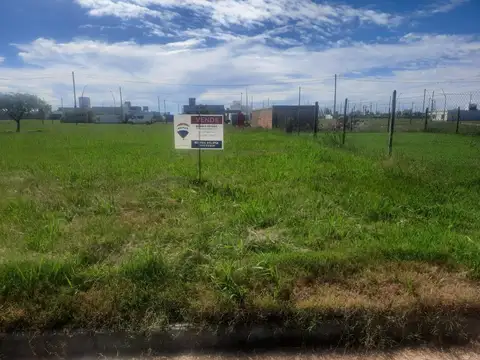 Los Robles 2300