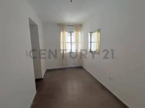 Departamento en Venta en Lomas De San Martin, USD 45.000