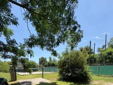 Las Brisas Country Club 100
