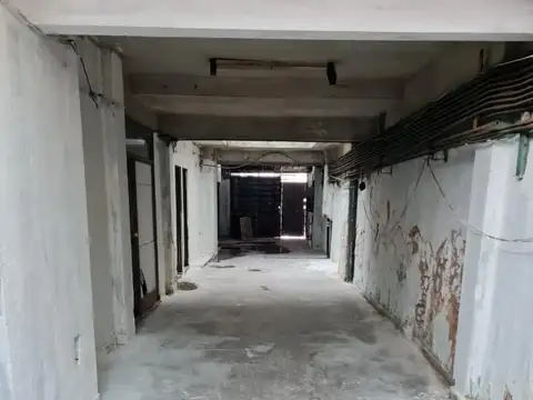 VENTA – AMPLIO GALPÓN/DEPÓSITO EN PARQUE PATRICIOS