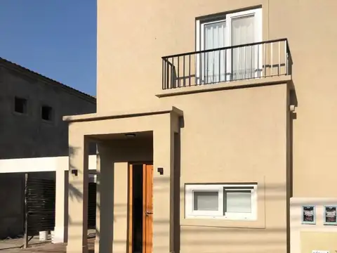 Casa  en Venta en Saravi Village, Pilar, G.B.A. Zona Norte