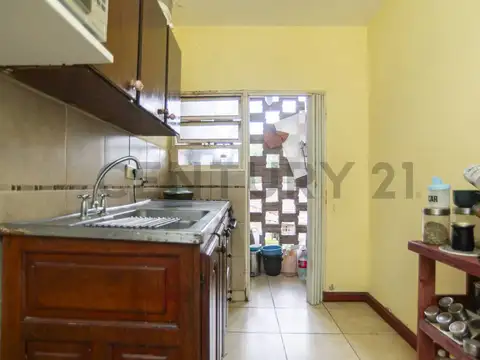Depto Tipo Casa en Venta con 1 cocheras