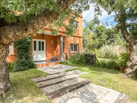 Casa en alquiler anual en Senderos II, Necochea Golf Club 3464