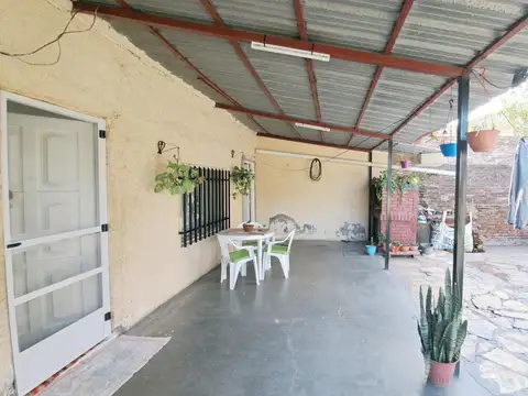 Casa en Venta en Luis Guillon, USD 65.000
