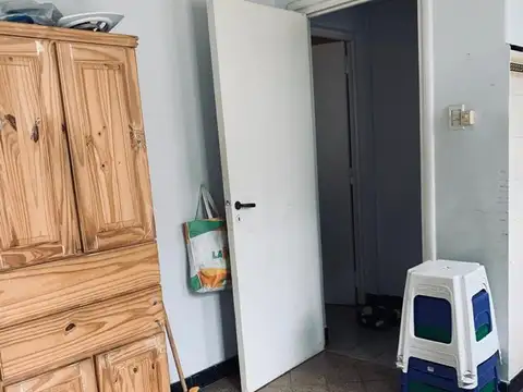 Oportunidad Vendo, Amenabar 900 Planta Alta, ambientes amplios, excelente estado.