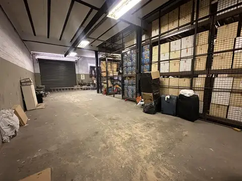 DEPOSITO DE 1100 M2,  OPORTUNIDAD 