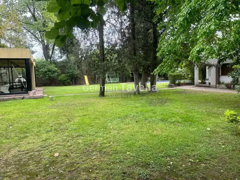 Argentina, Buenos Aires, Ituzaingo, Barrio Parque Leloir