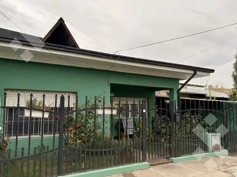 En Venta | Casa   Depto | Barrio Los Aromos | Plottier