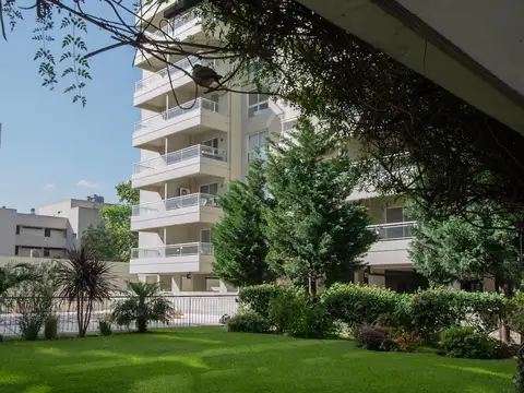Departamento 4 ambientes con 3 baños
