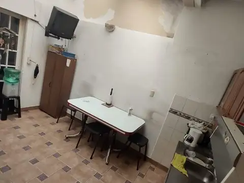 Depto Tipo Casa en Venta en Villa Luzuriaga, USD 69.000