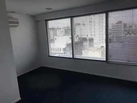 Oficina en Alquiler en Centro, $ 2.500.000