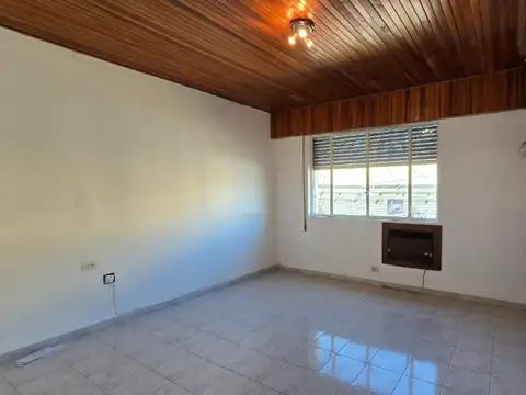 ARTURO ILLIA 300, Piso 1