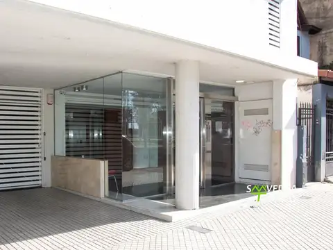 Rivadavia 2400, Piso 7°