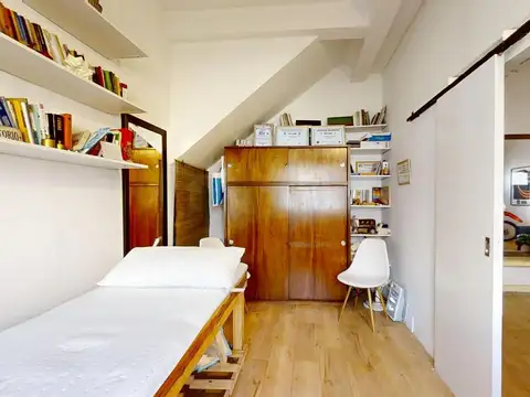 Depto Tipo Casa en Venta con 1 cocheras