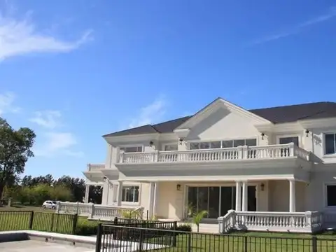 Terreno en Venta de 899,0 m2