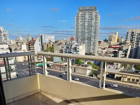 DEPARTAMENTO EN VENTA DE 2 AMBIENTES SAN TELMO - LUMINOSO- EXCELENTE ESTADO