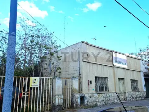 Terreno en Venta 20  mts Frente