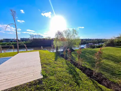 VENTA - CASA AL RÍO - MARINAS H, RINCÓN DE MILBERG