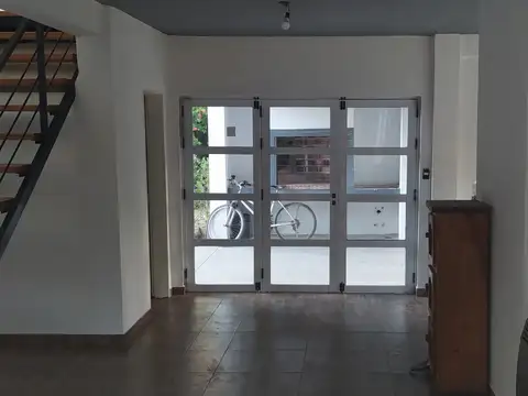 Hermoso Duplex En Venta, El Pato, Berazategui